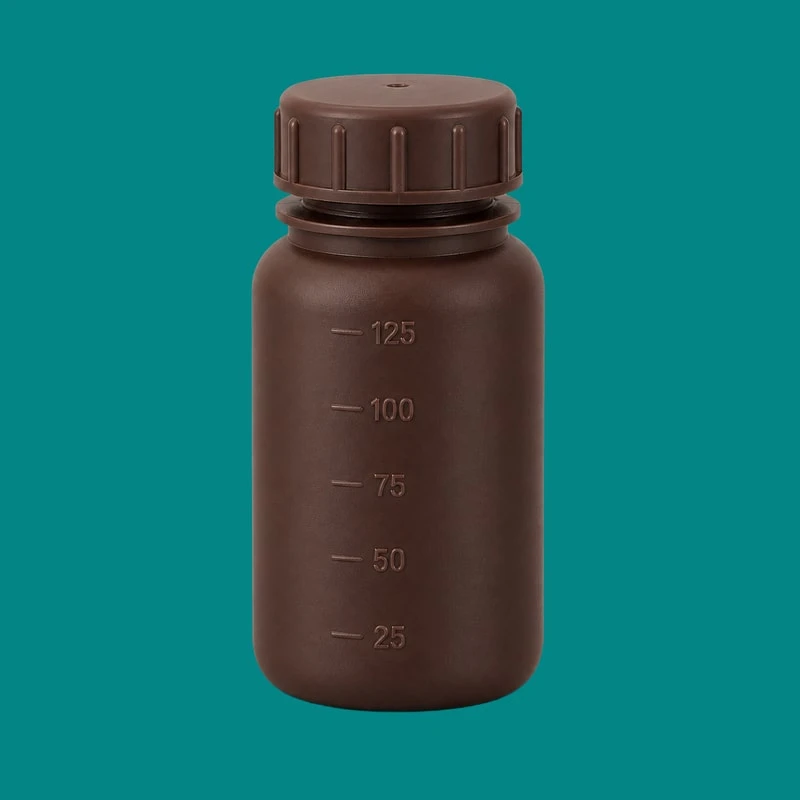 棕色 HDPE 刻度广口试剂瓶 — 125 mL — 货号 82250