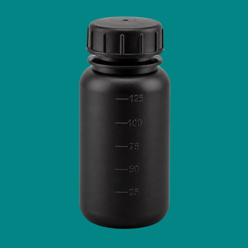 黑色 HDPE 刻度广口试剂瓶 — 125 mL — 货号 82270